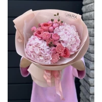 Mixed bouquet of peonies and hydrangeas